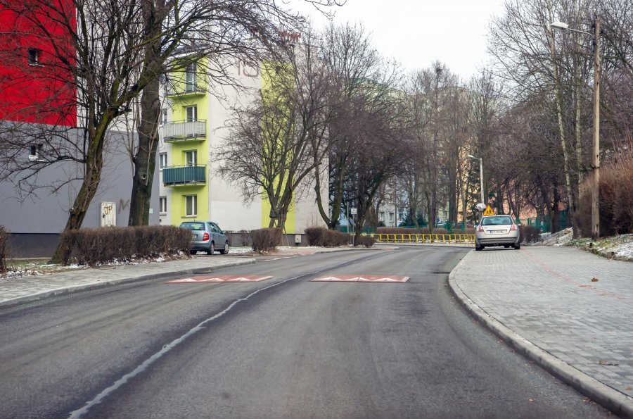 P1ehrh30161e5v1pno135lip81i513