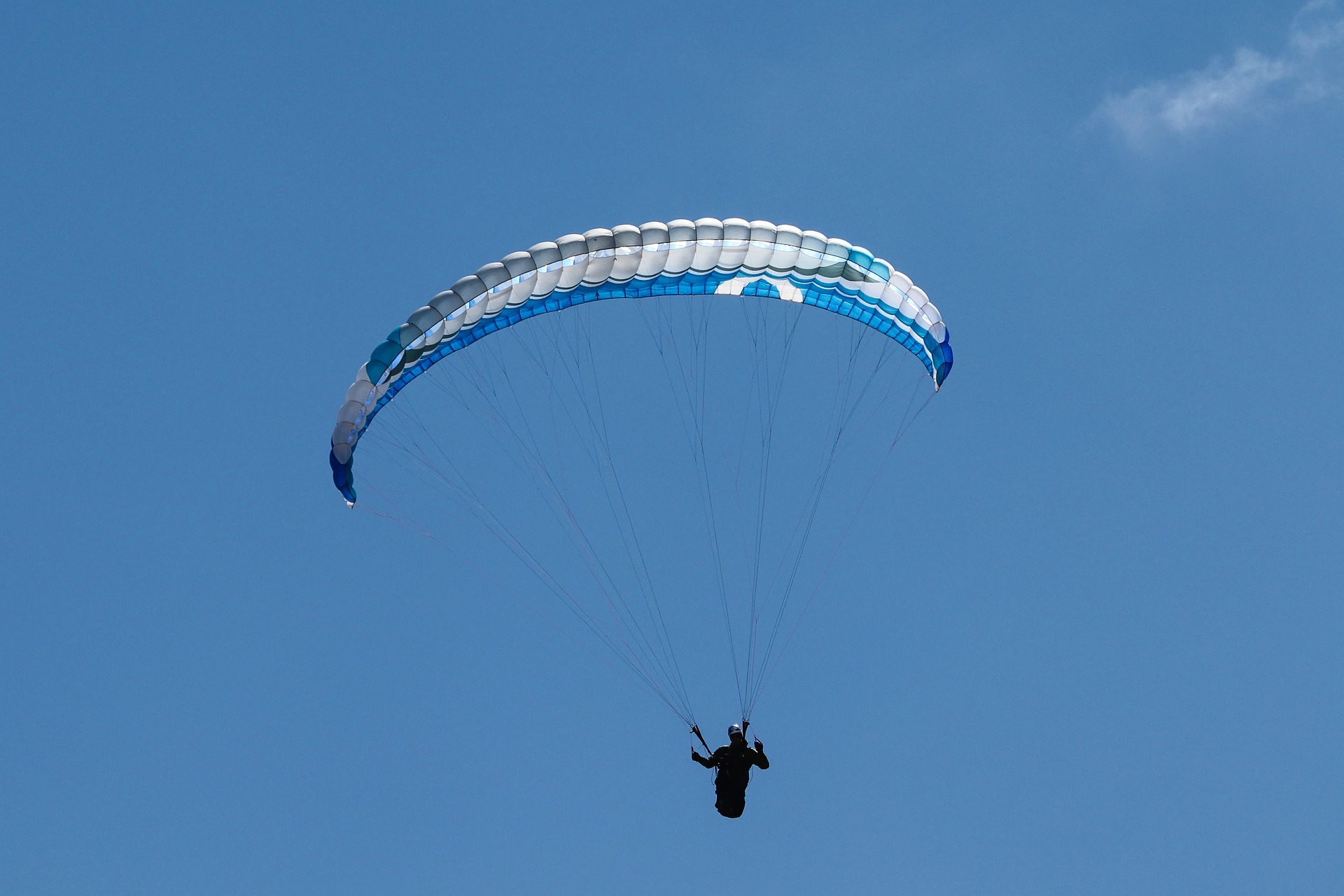 Paraglider 4252184 1920