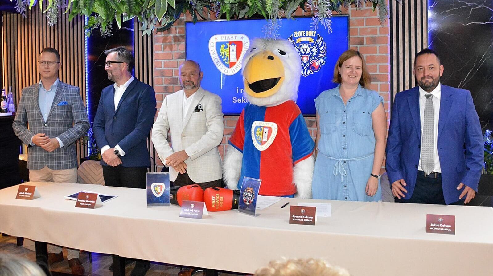 Piast gliwice boks