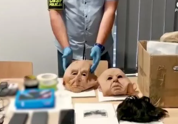 Pl