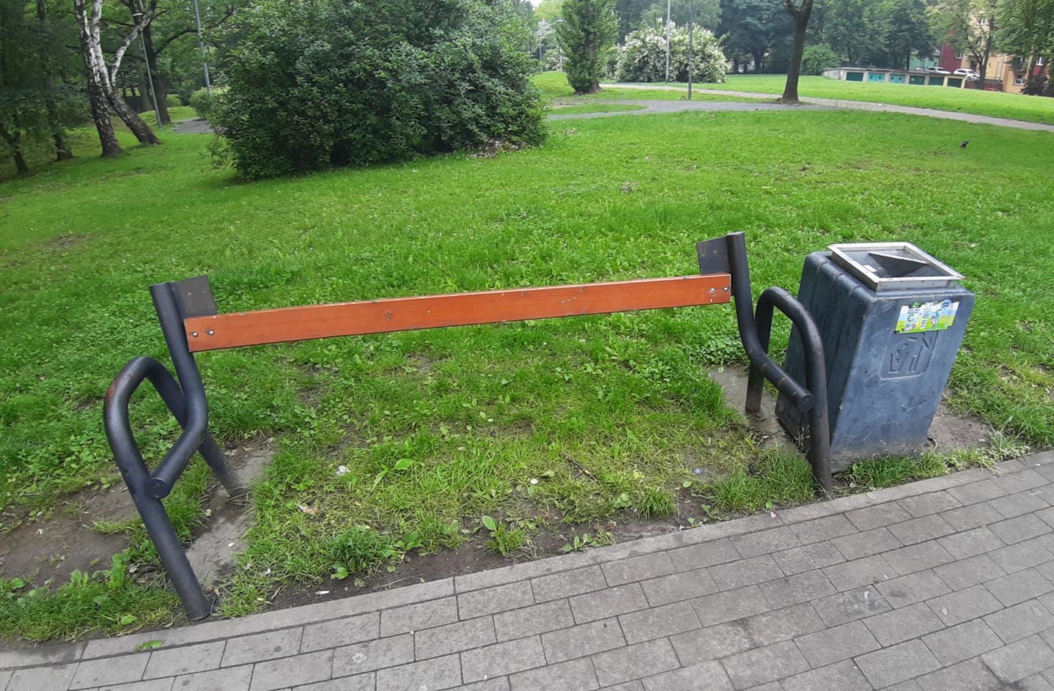 Plac lawka 1536x1007