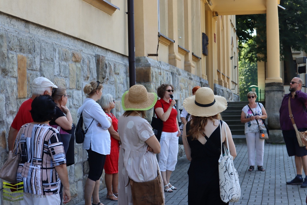 Spacer sladami Pilcha 09