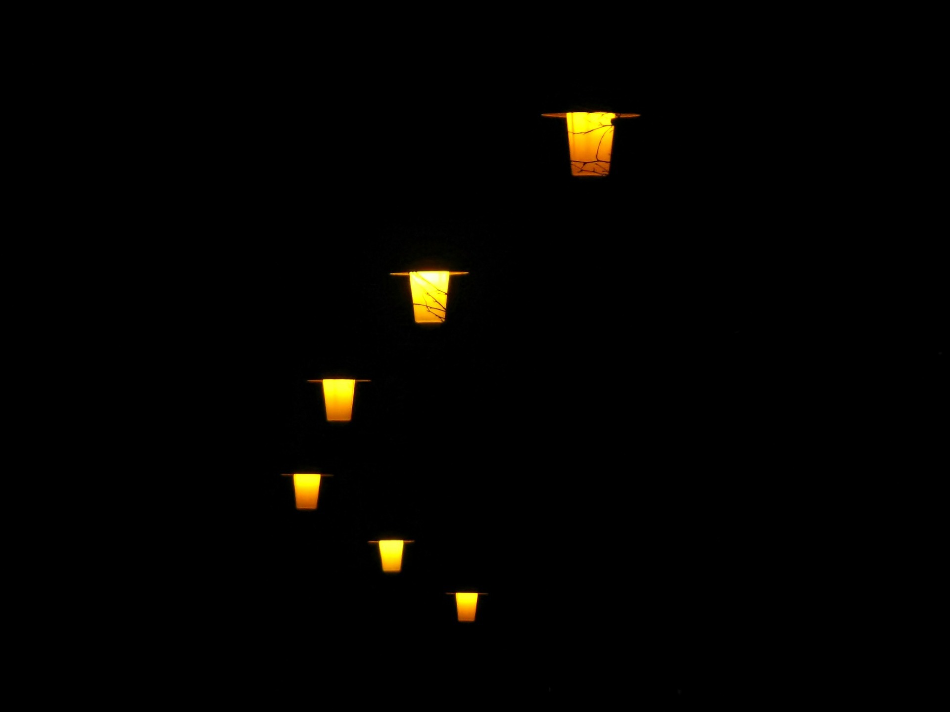 Street lamp 271468 1920