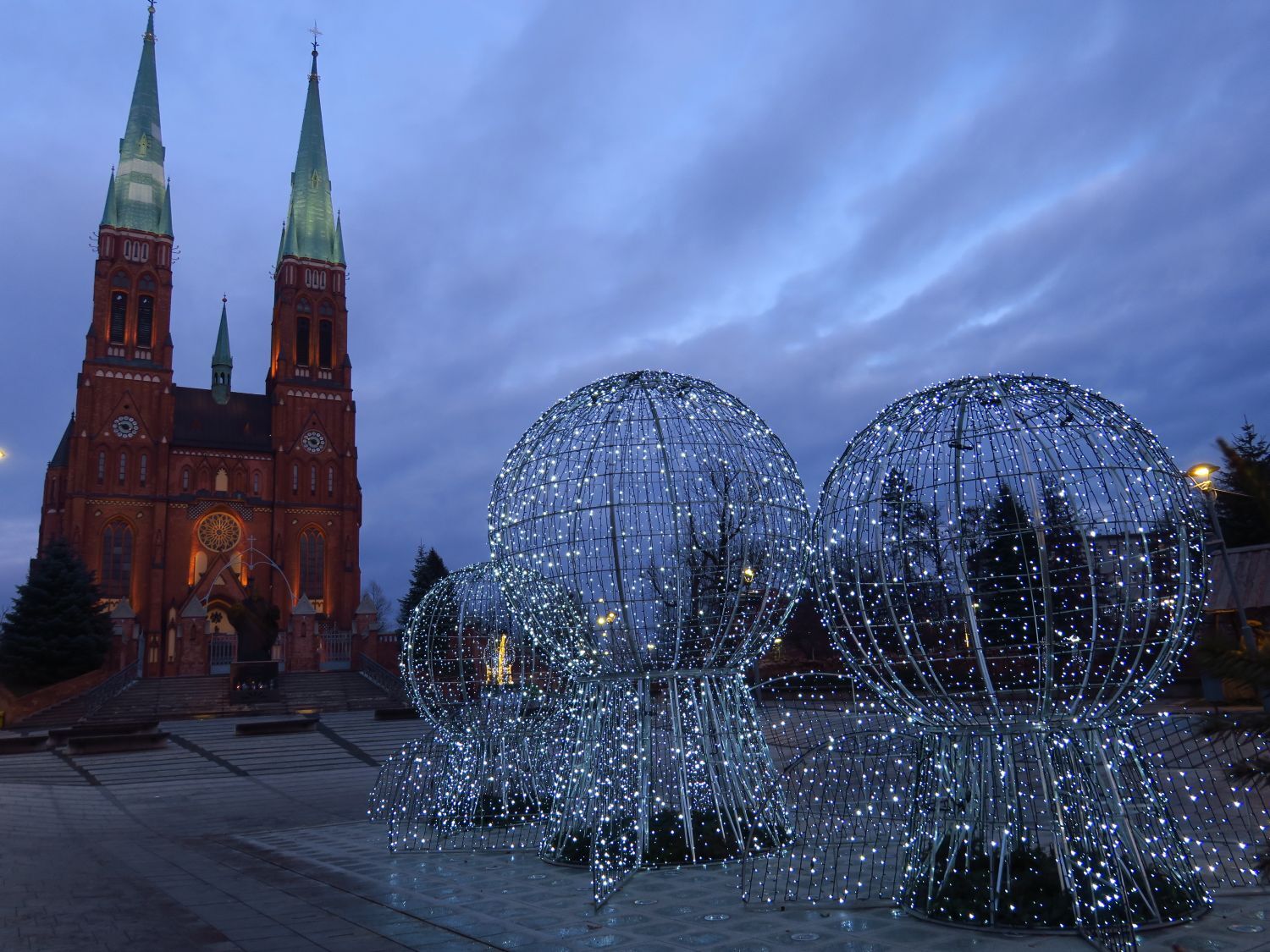 Swiateczne swiatelka fot L Tyl 4