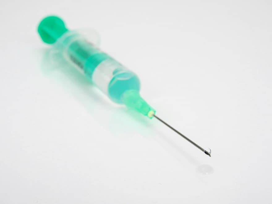 Syringe needle disposable syringe health medical doctor injection hypodermic syringe vaccination