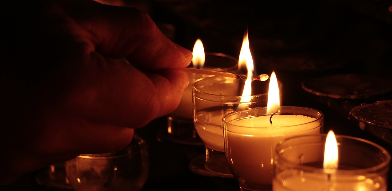 Tea lights 2611196 1280