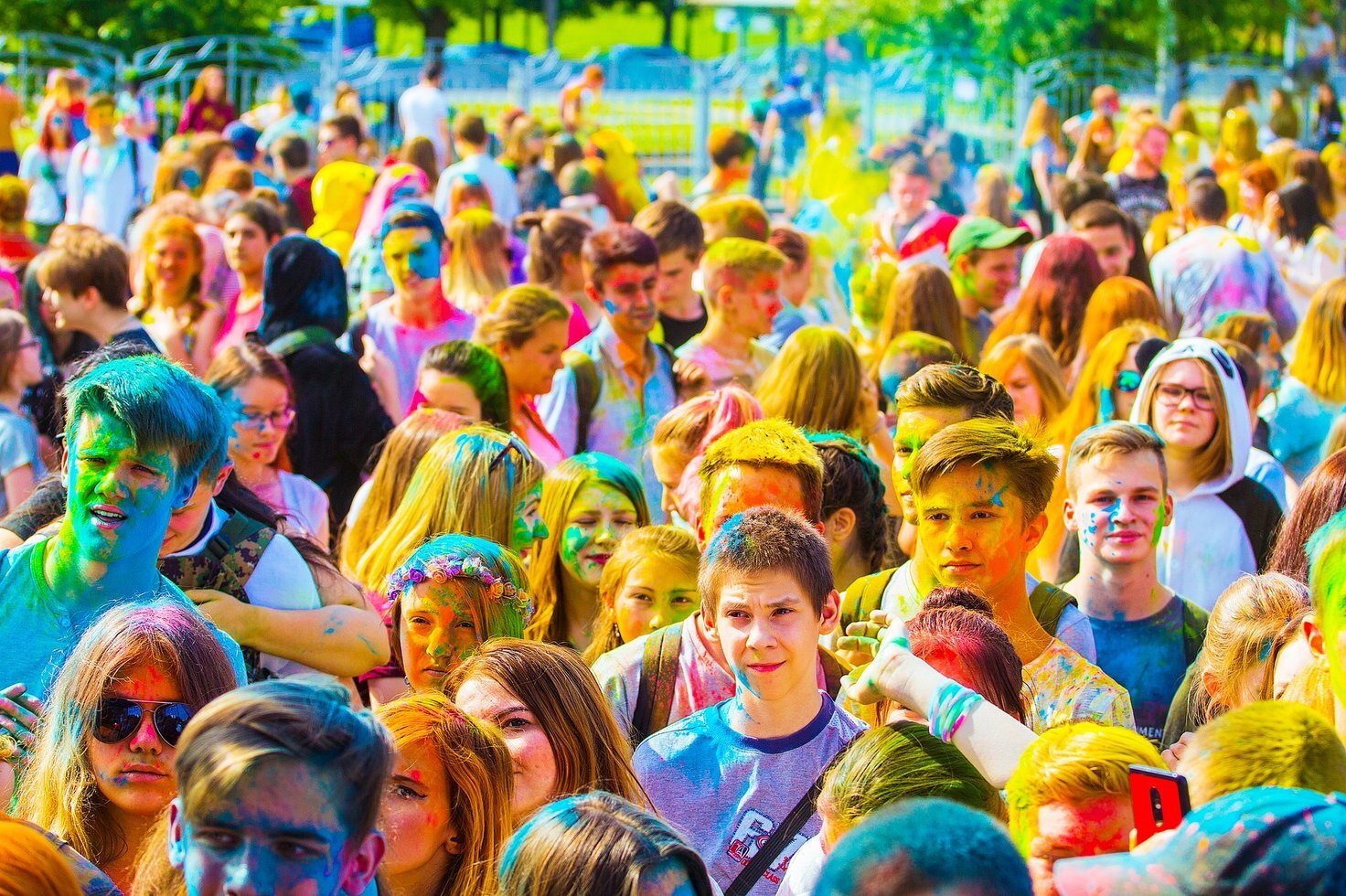 The festival of colors 2475521 1920