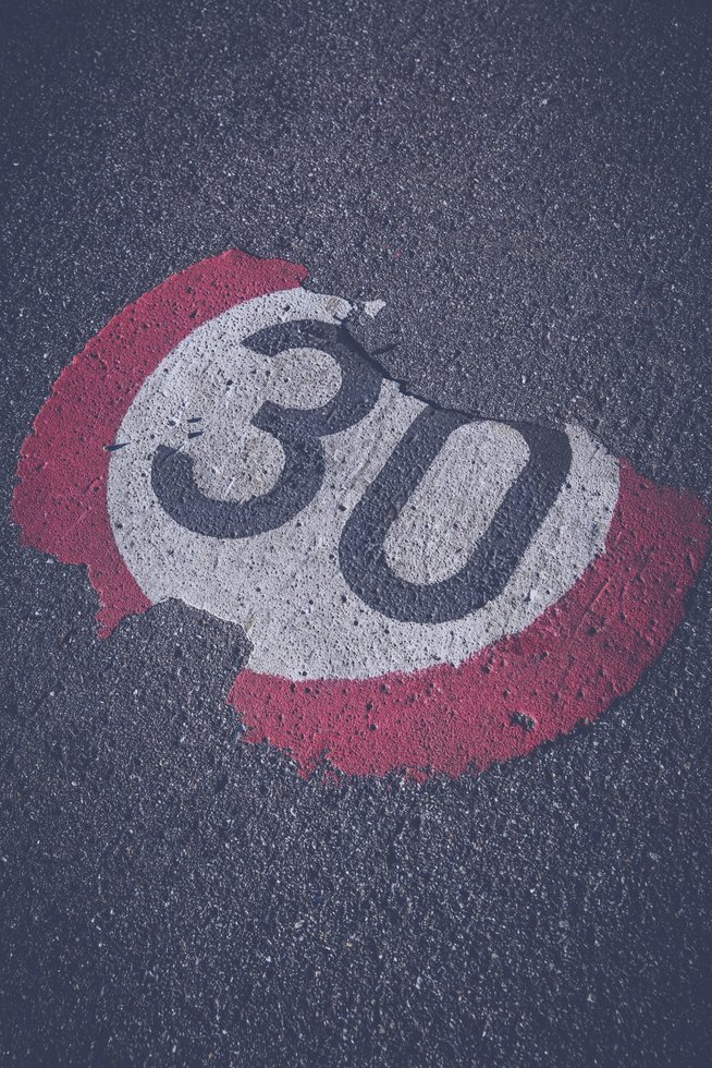 Thirty 30 shield mark road zone 30 speed limitation note 592901 jpg d