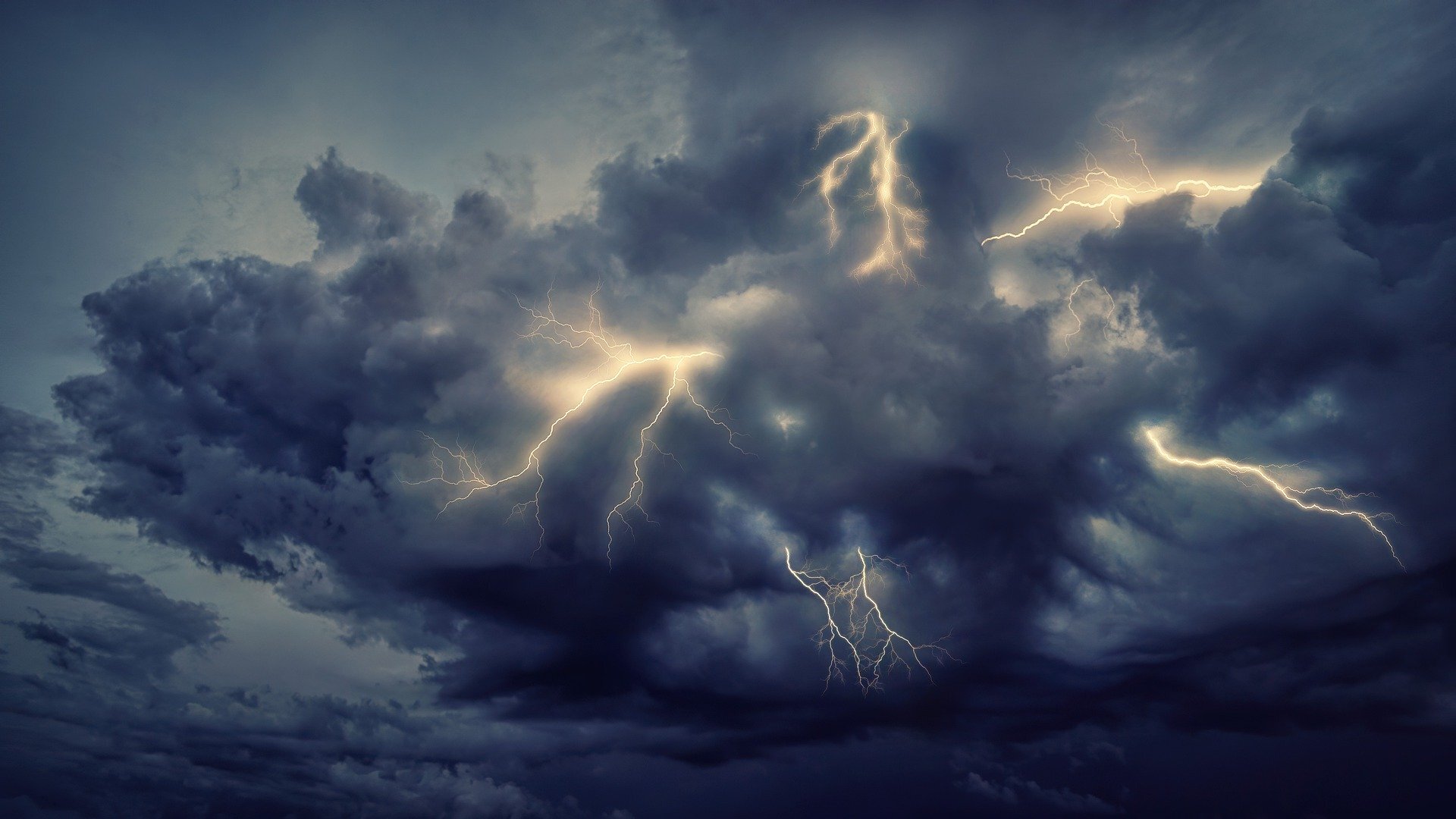 Thunderstorm 5398664 1920