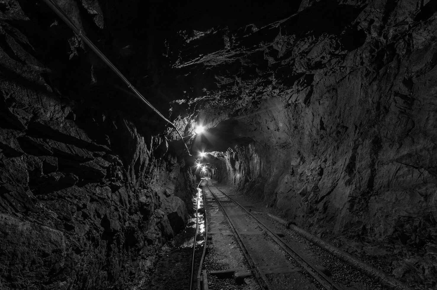 Tunnel 957963 1920 01