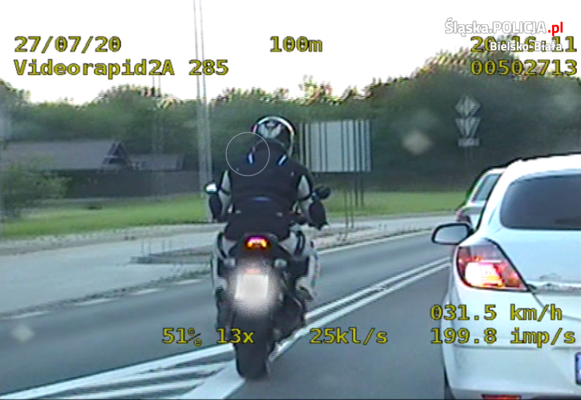 Uciekajacy motocyklista