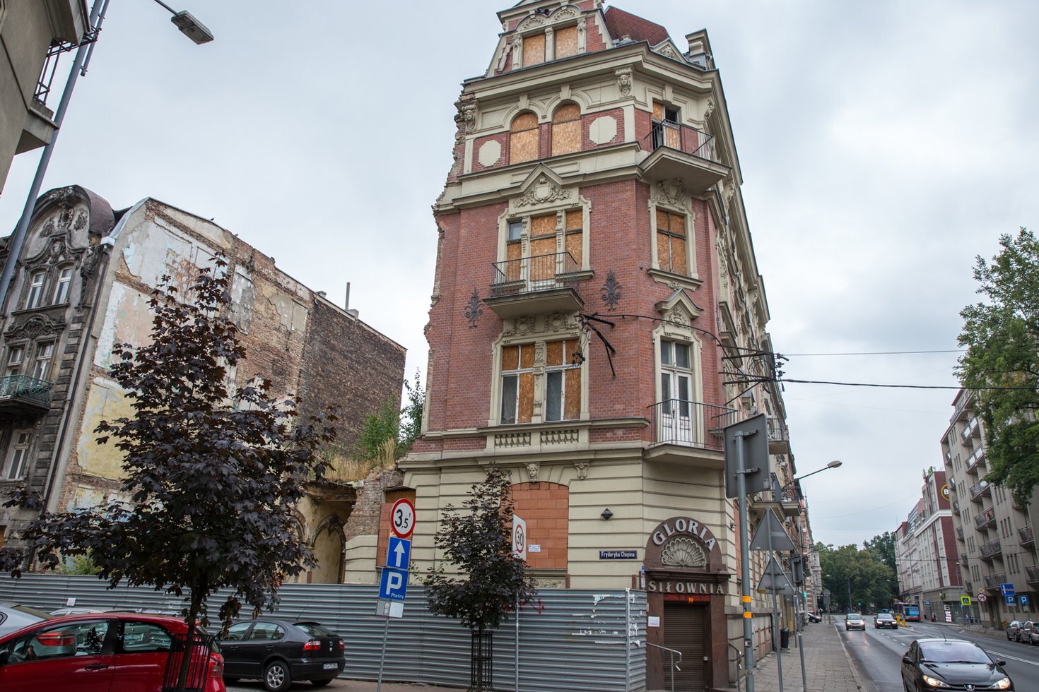 Urzad1
