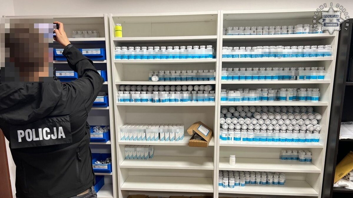 Zatrzymany za handel sterydami